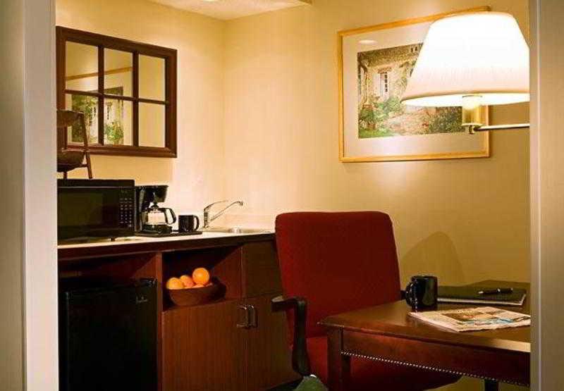 Springhill Suites Minneapolis Eden Prairie Room photo
